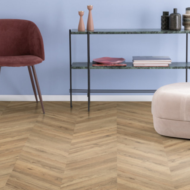 Egger Dark Rillington Oak Laminate Flooring | 8MM