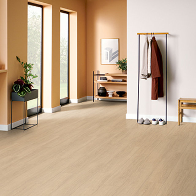 Egger Pro Aqua Natural Victoria Oak Laminate Flooring | 8mm