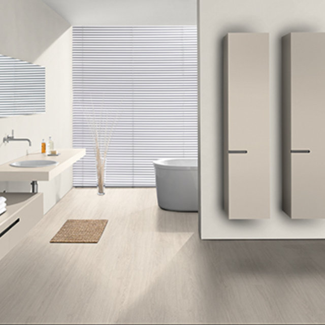 Egger Pro Aqua White Victoria Oak Laminate Flooring | 8mm