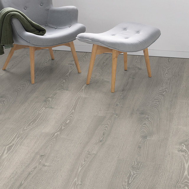 Egger Pro White Raydon Oak Laminate Flooring | 10mm | Long