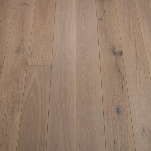Engineered White Brushed UV Lacquered Oak 15/3mm x 127mm