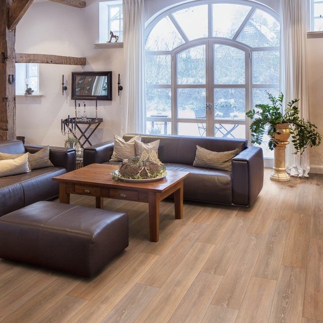 Kronotex Exquisit Stirling Oak Laminate Flooring 8mm